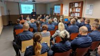 Narada roczna w sali odpraw Komendy Miejskiej Policji w Mysłowicach